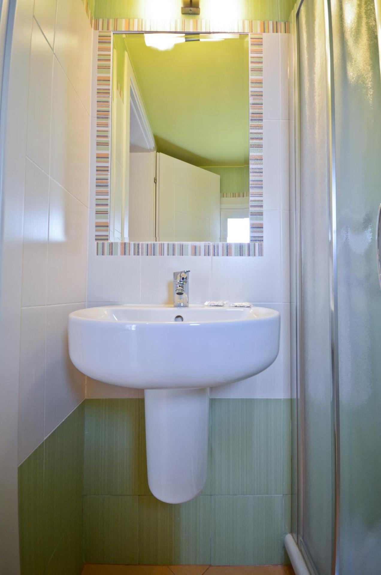 Kavourakia - Photo 33