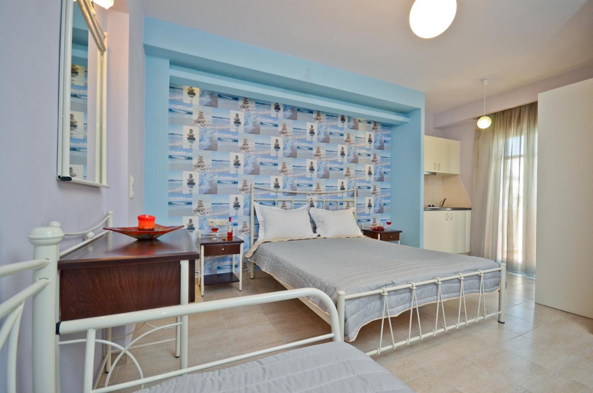 Triple Room with Garden View