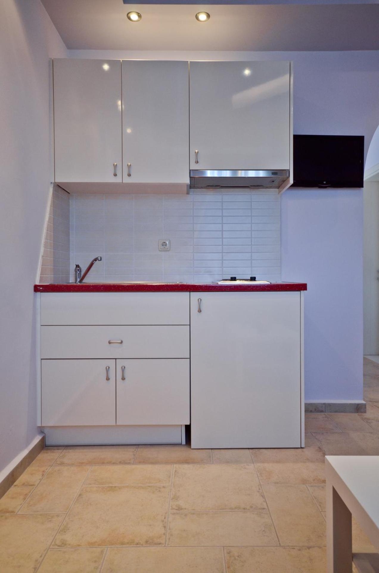 Kavourakia - Photo 19