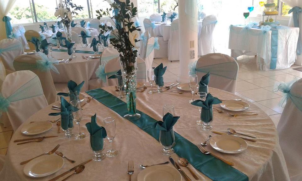 Hotel Alexandrina - Photo 4