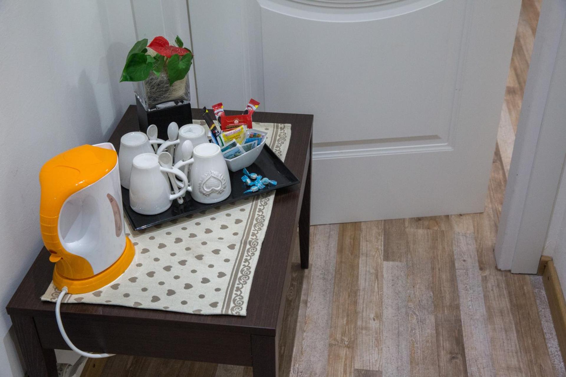 Hotel Lauro - Photo 41