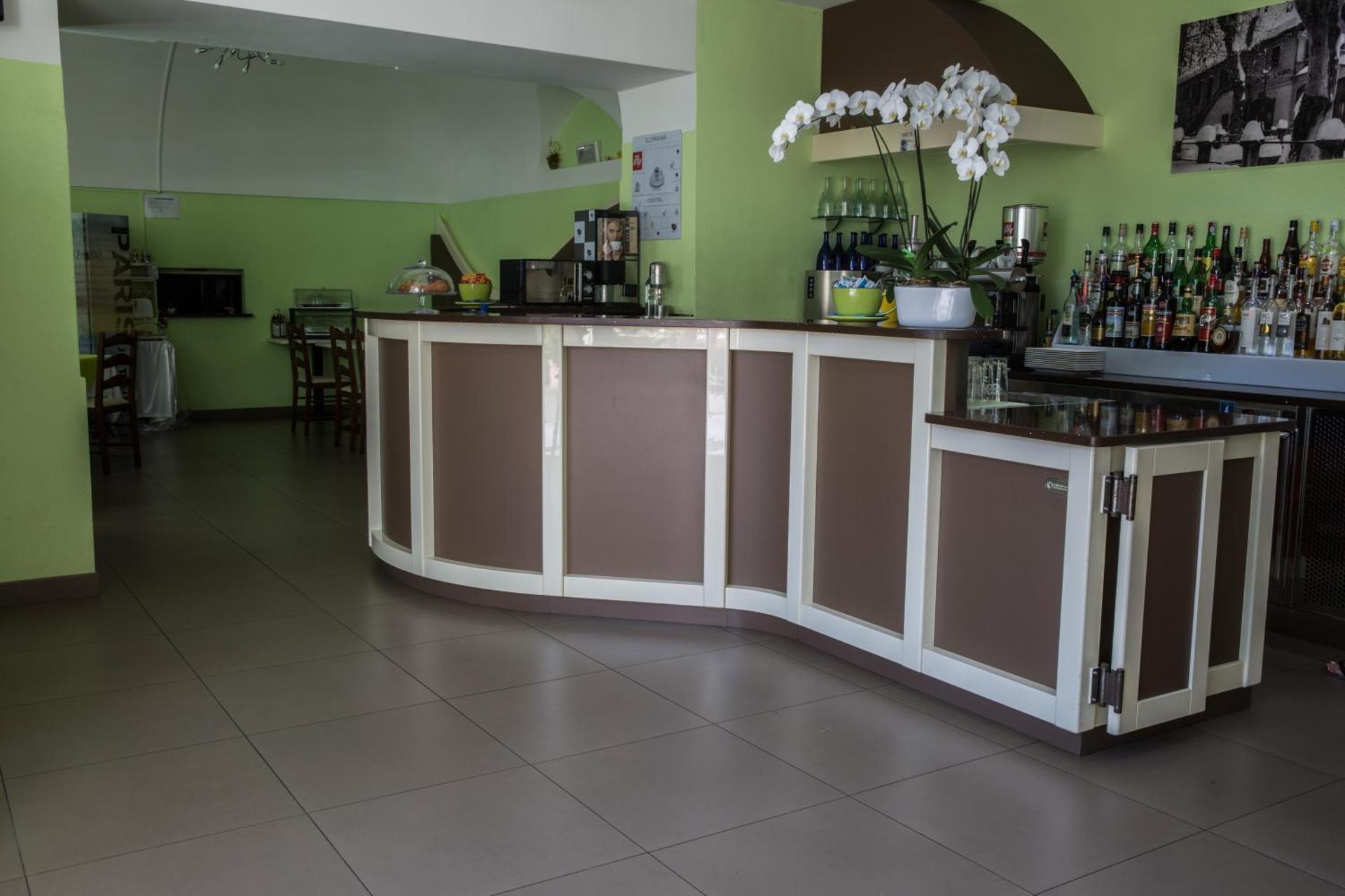 Hotel Lauro - Photo 4