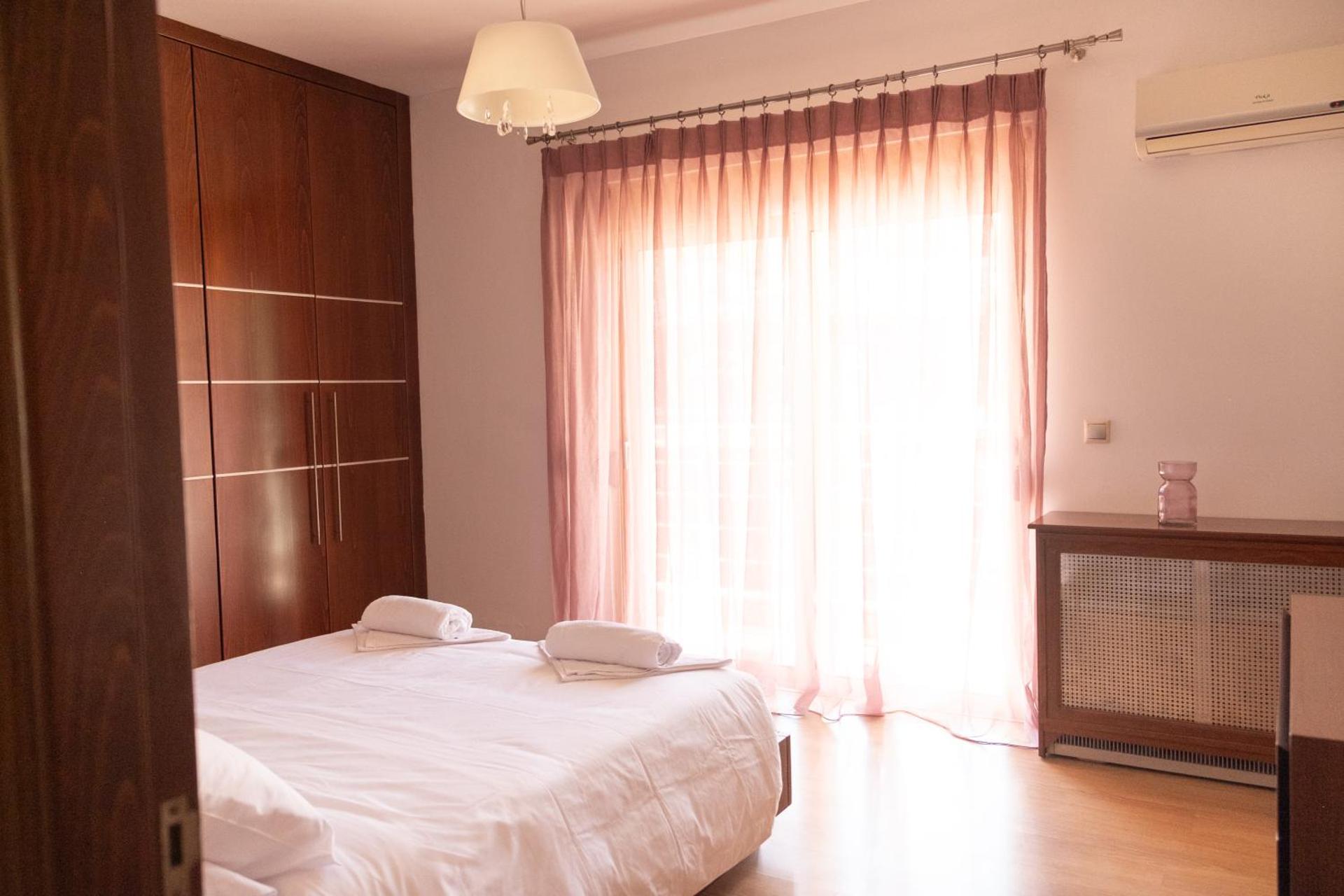 T122 residence - Photo 7
