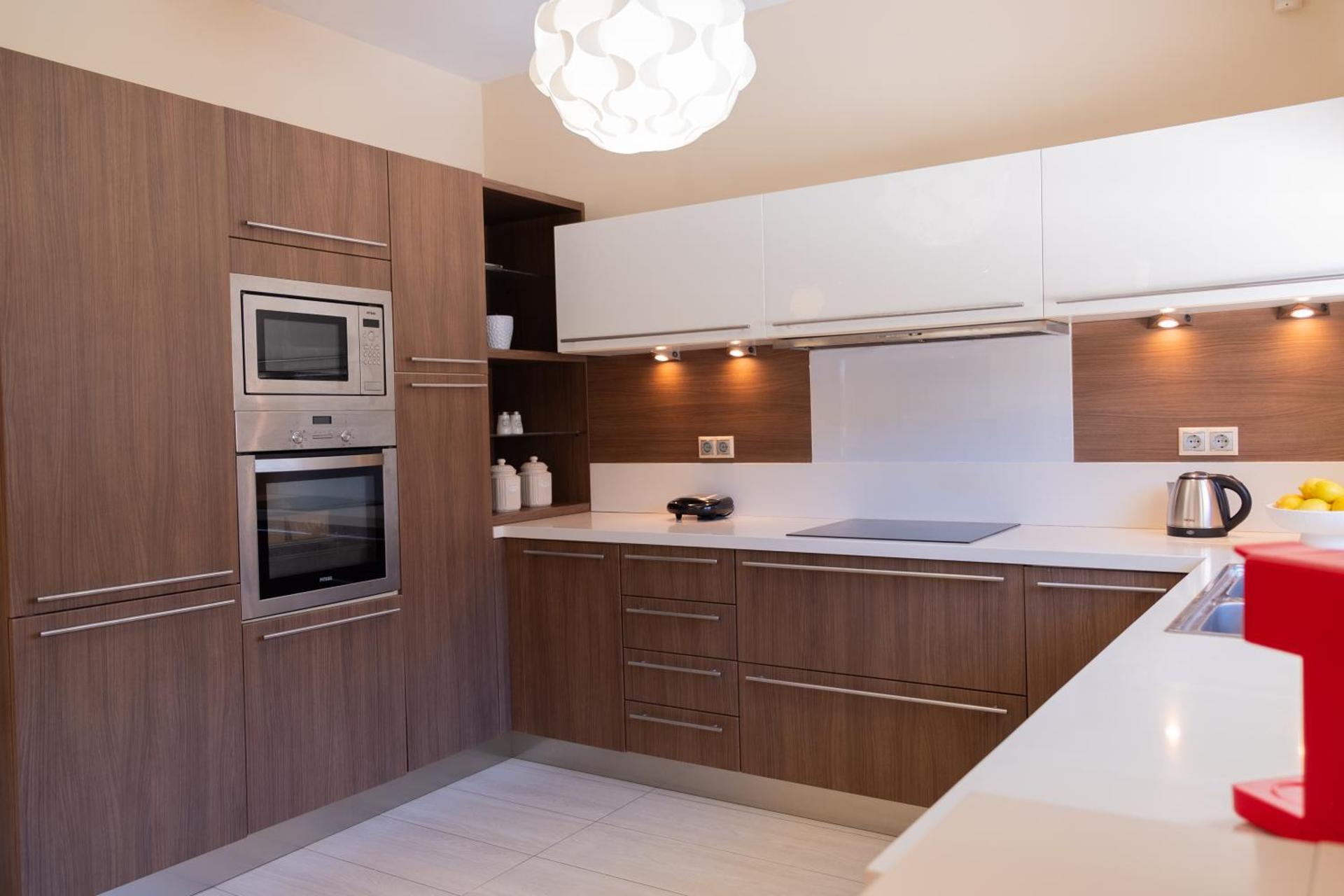 T122 residence - Photo 20