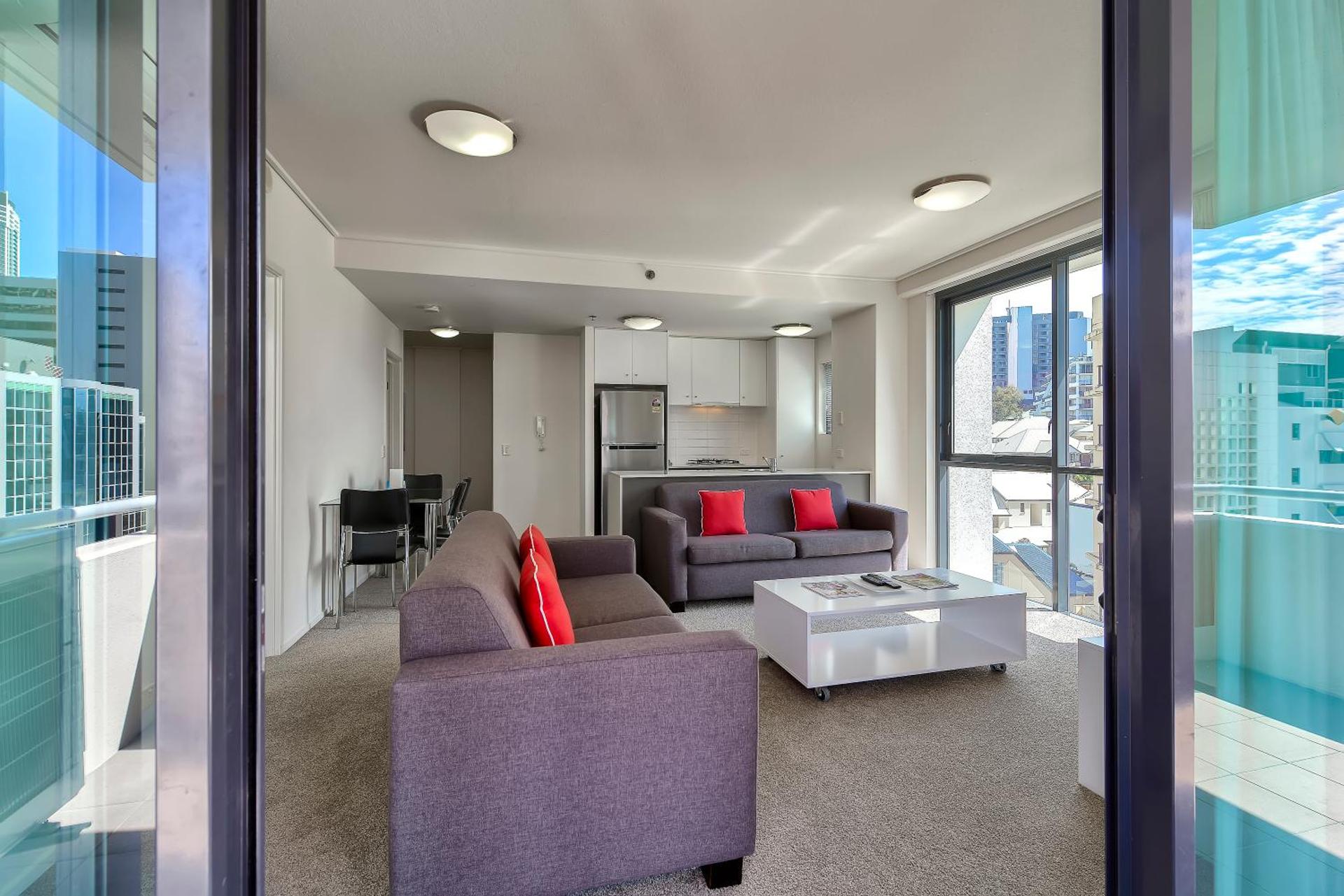 SKD Suites - Photo 9