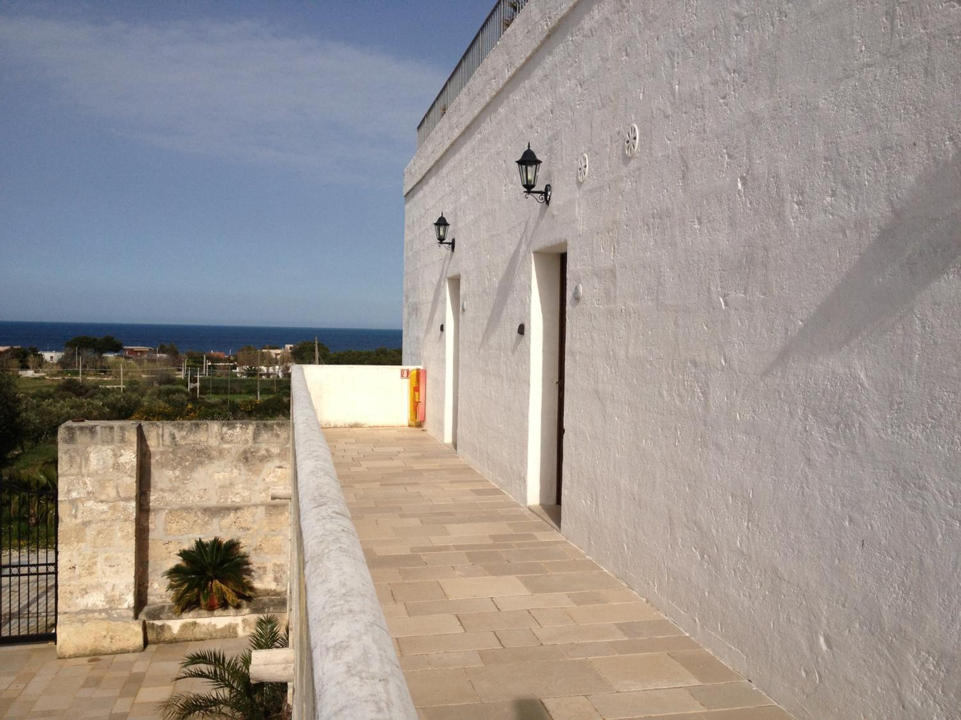 Hotel Masseria Fortificata Donnaloia - Photo 42
