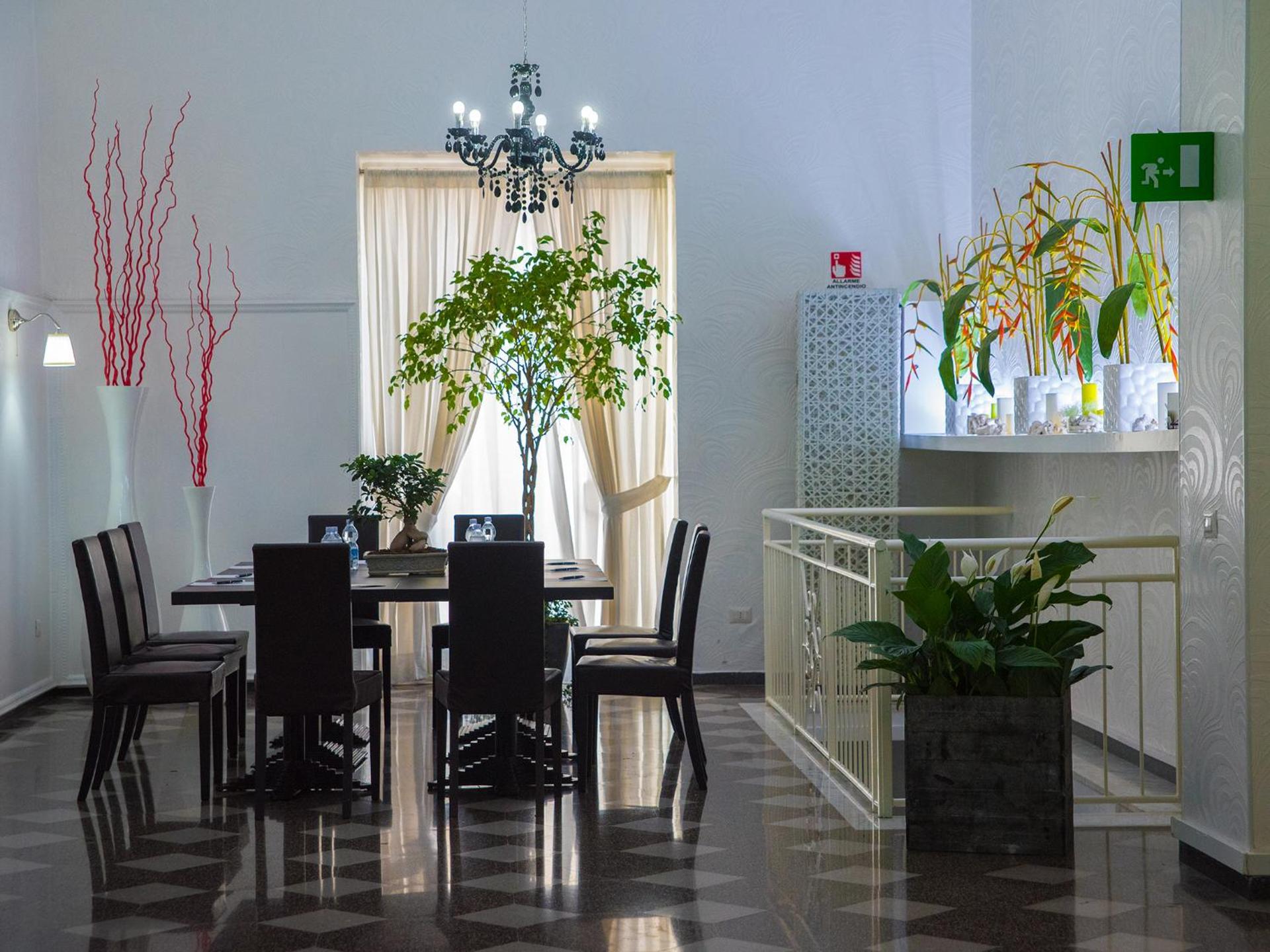 Hotel Santa Chiara - Photo 18