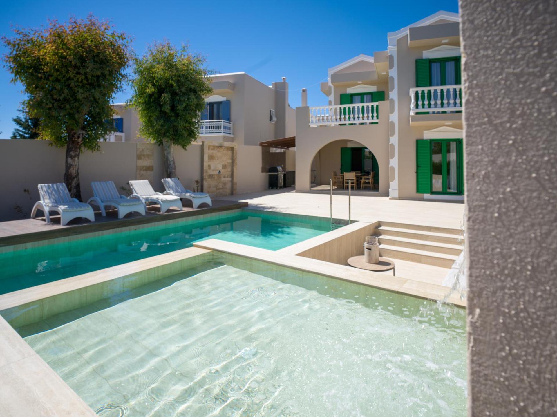 The Landmark Villas & Spa - Photo 7