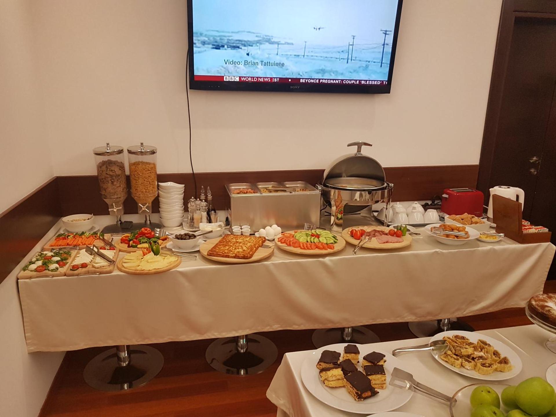 Boutique Hotel Kotoni - Photo 13