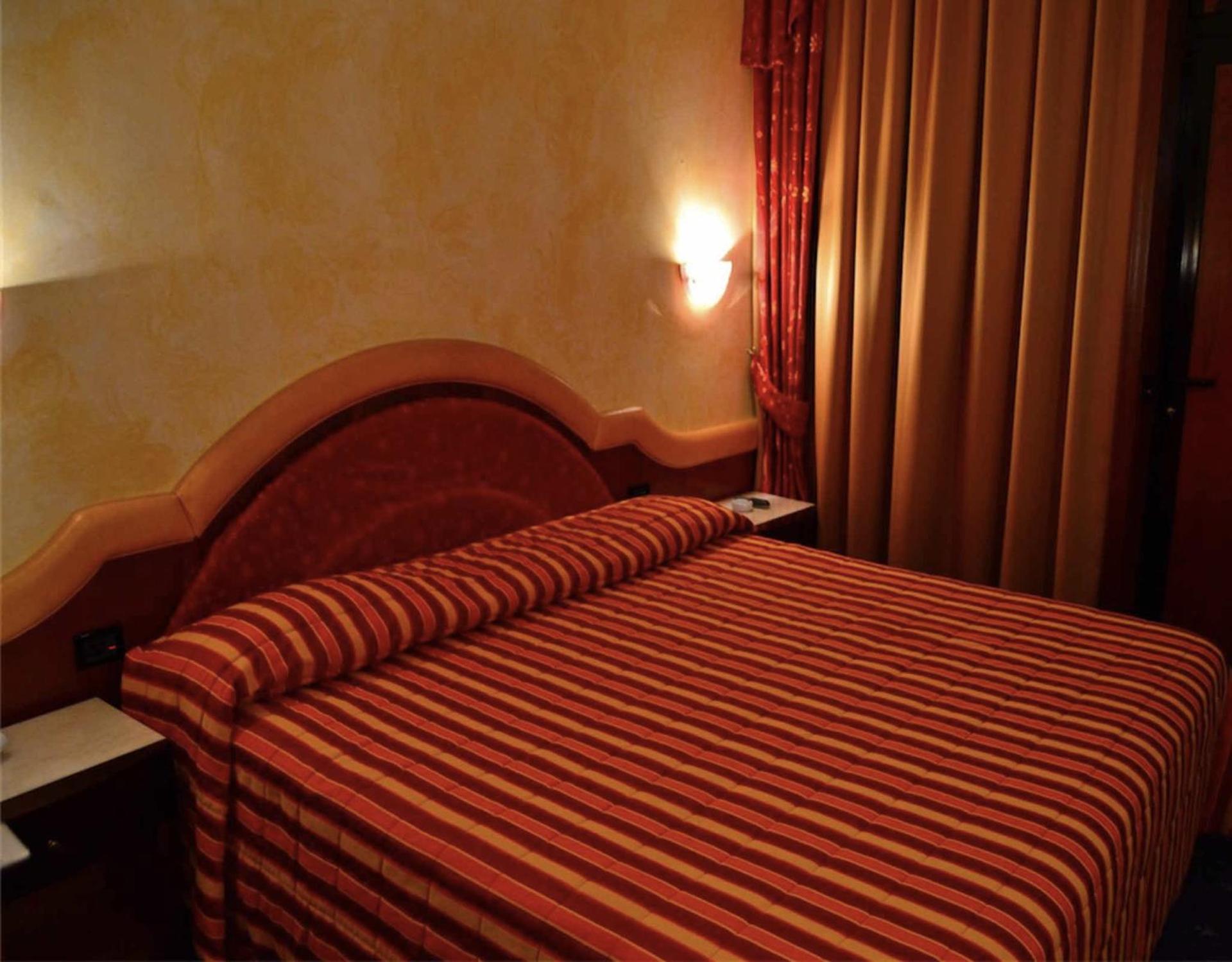 Hotel Motel 2 - Photo 61