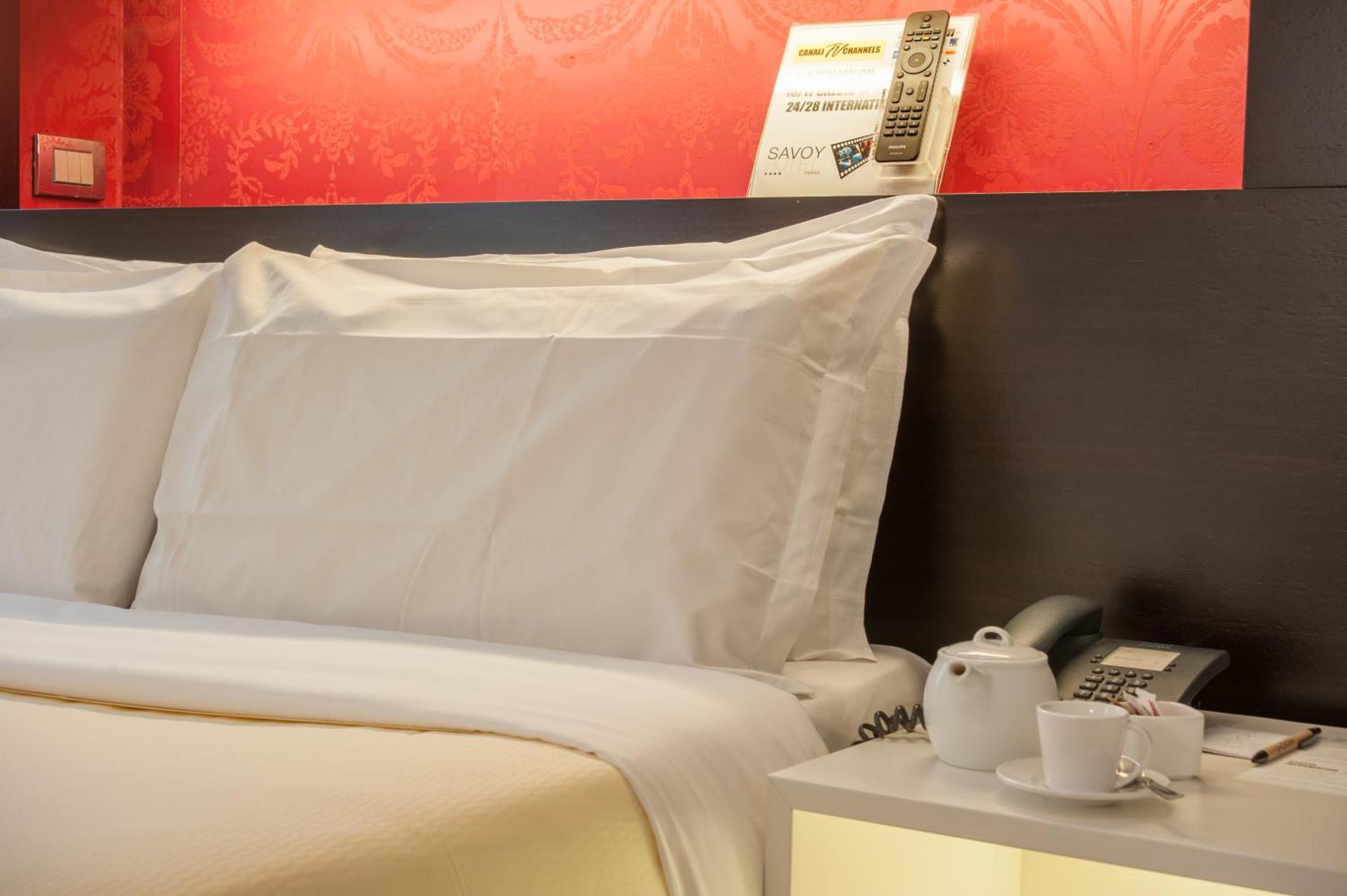 Savoy Hotel - Photo 25