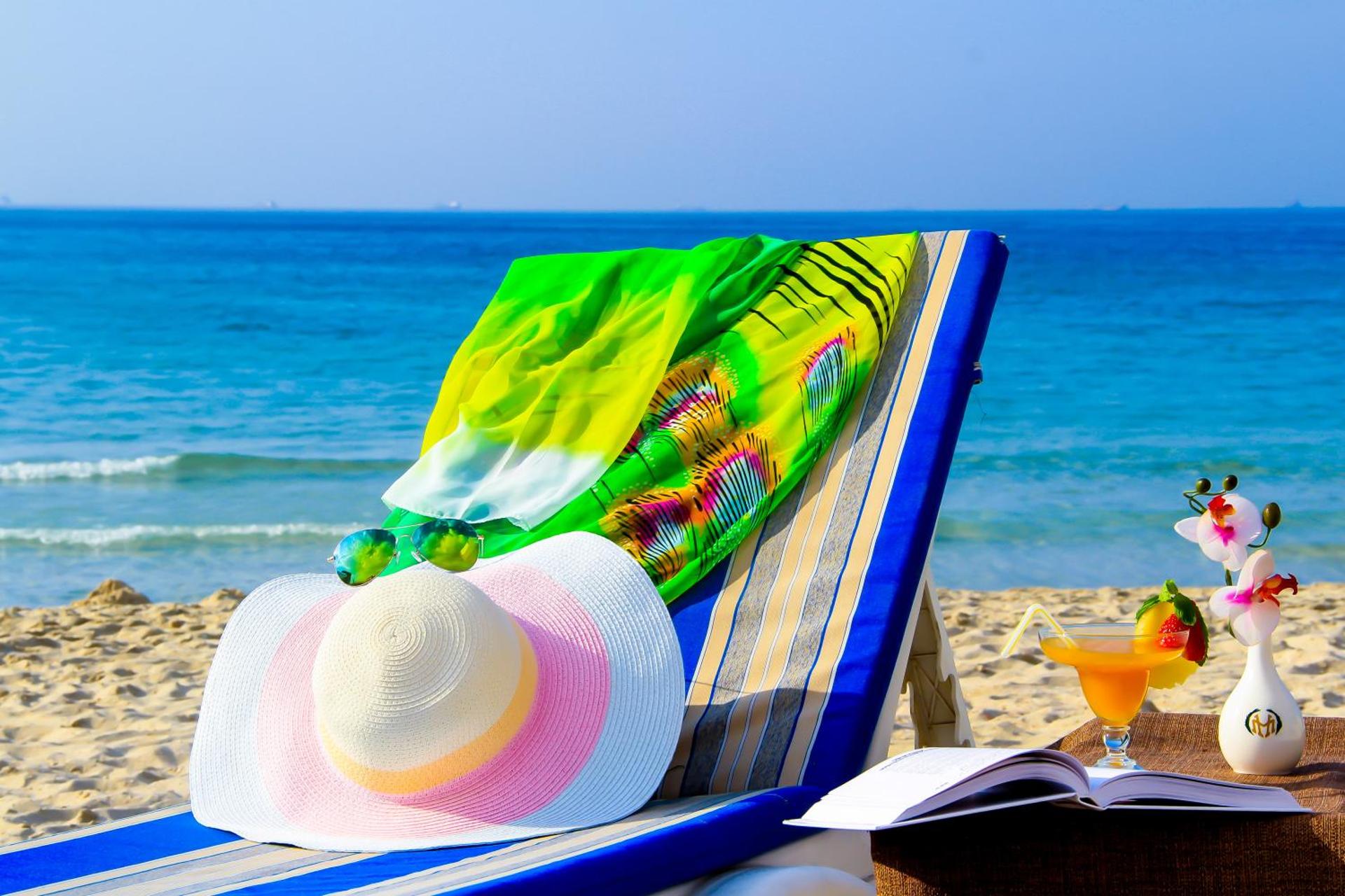 Sharjah Carlton Hotel - Photo 21