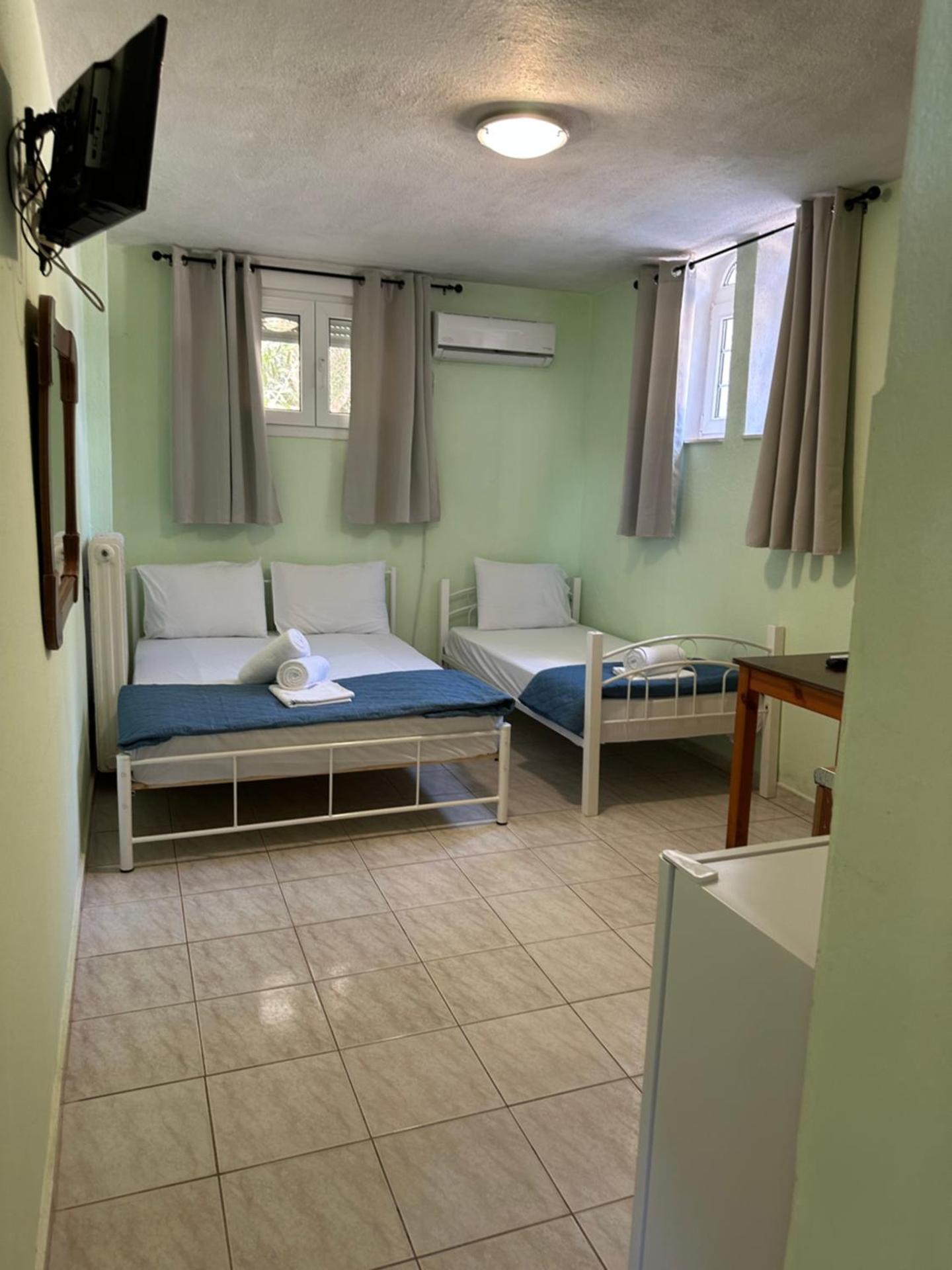 Budget Triple Room
