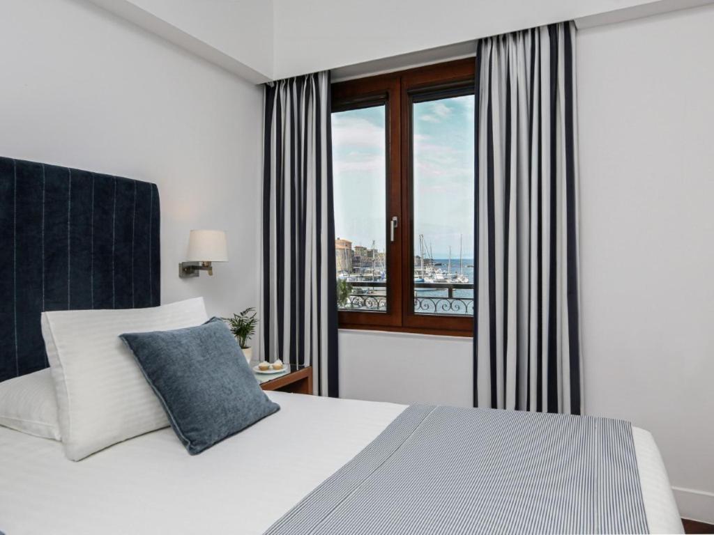 Porto Veneziano Hotel - Photo 23