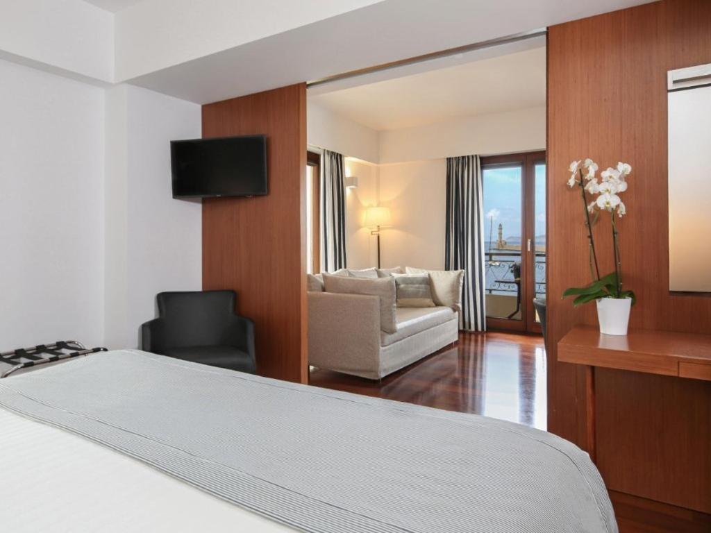Porto Veneziano Hotel - Photo 30