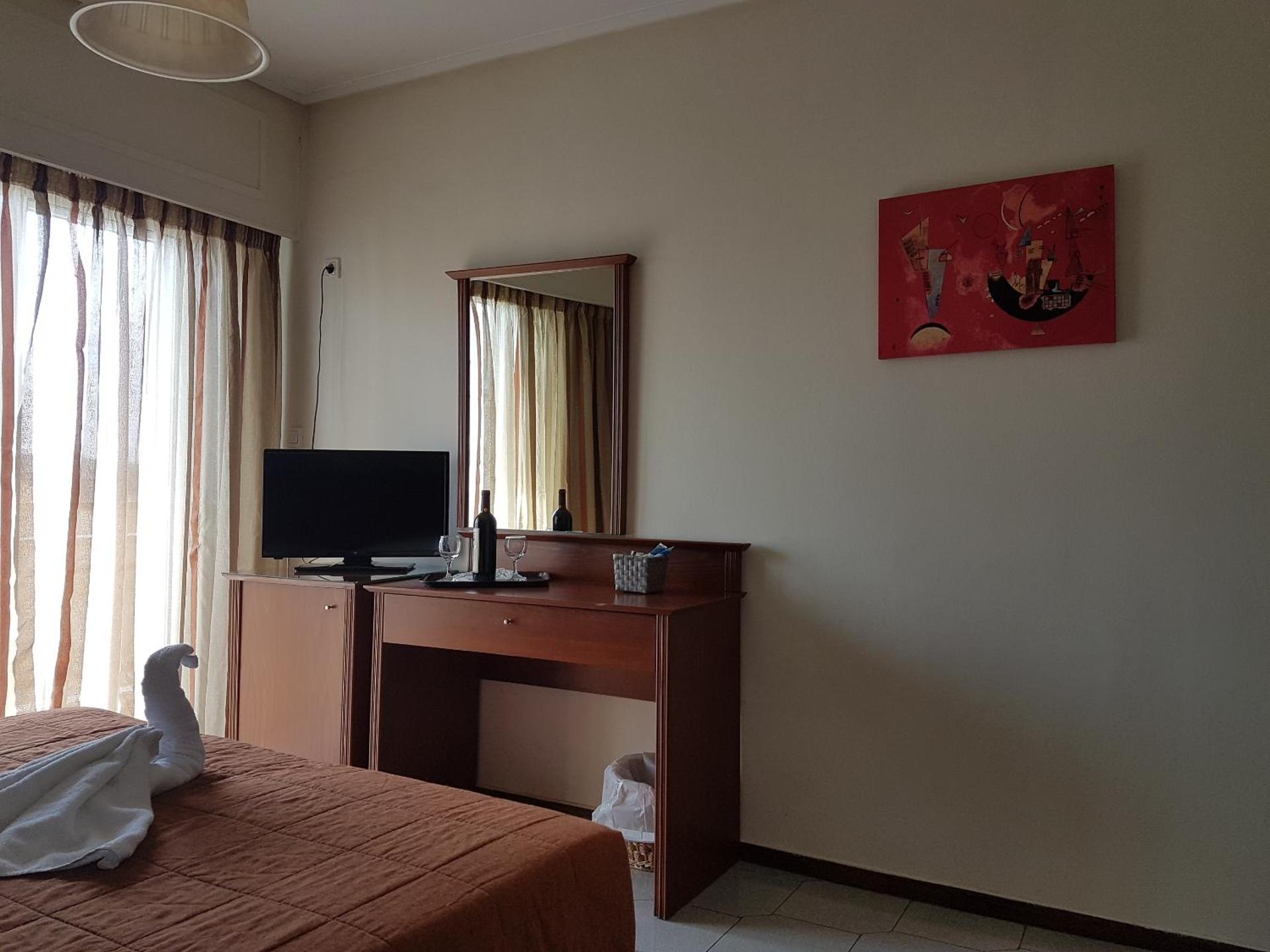 Apollo Hotel - Photo 23