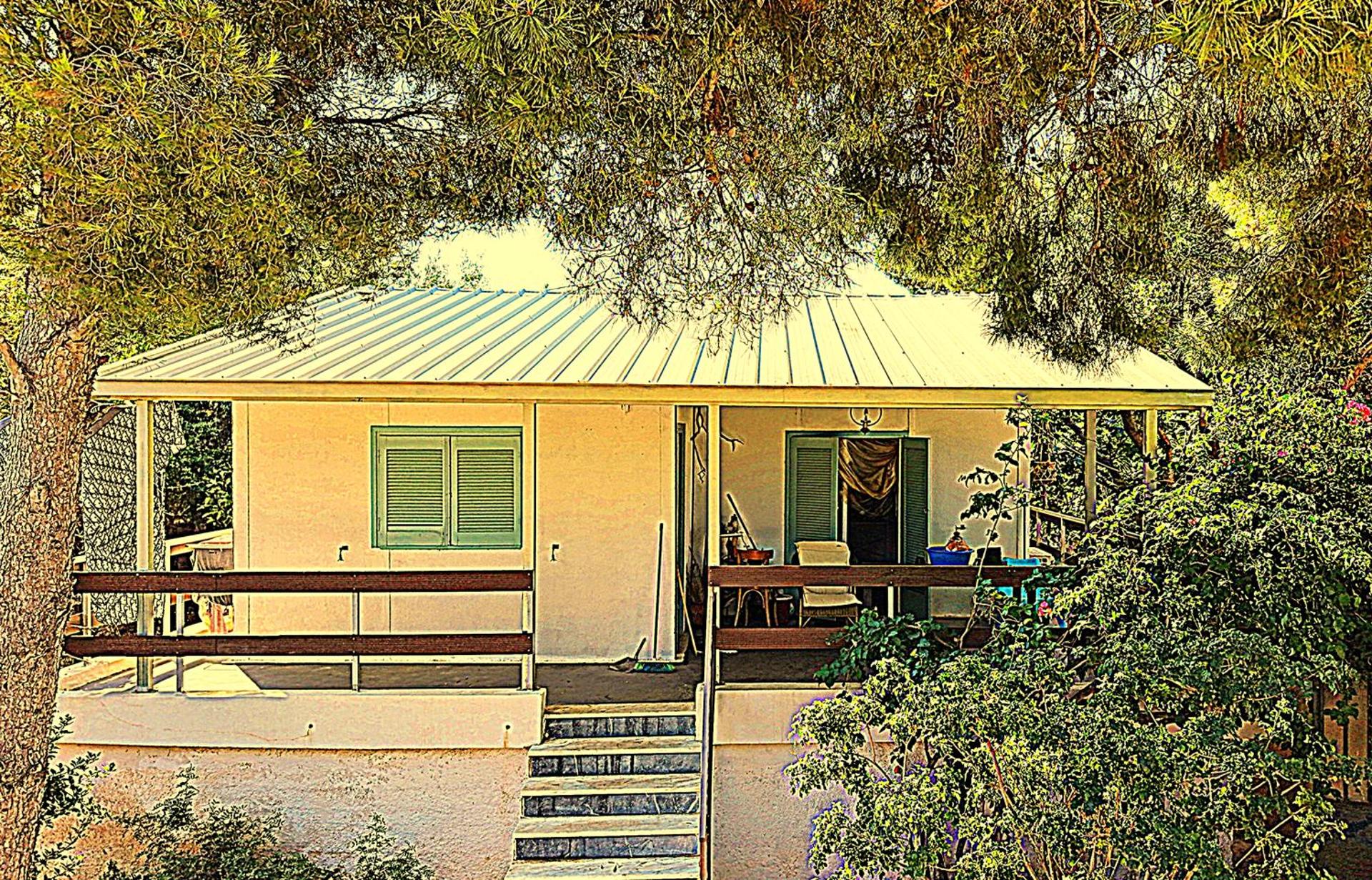 Kokos Traditional Family House - Photo 4