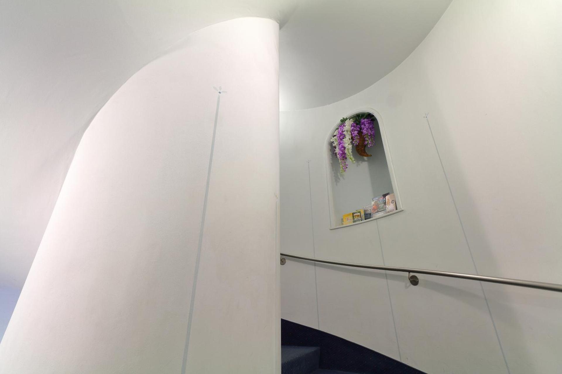 Hotel Ferrari - Photo 21