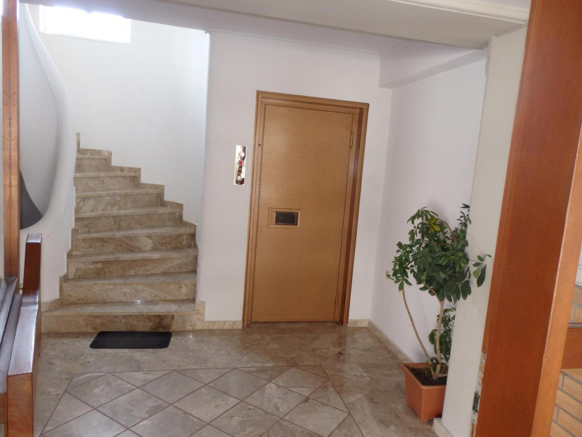 A&J Apartments or Rooms athens airport - Photo 112
