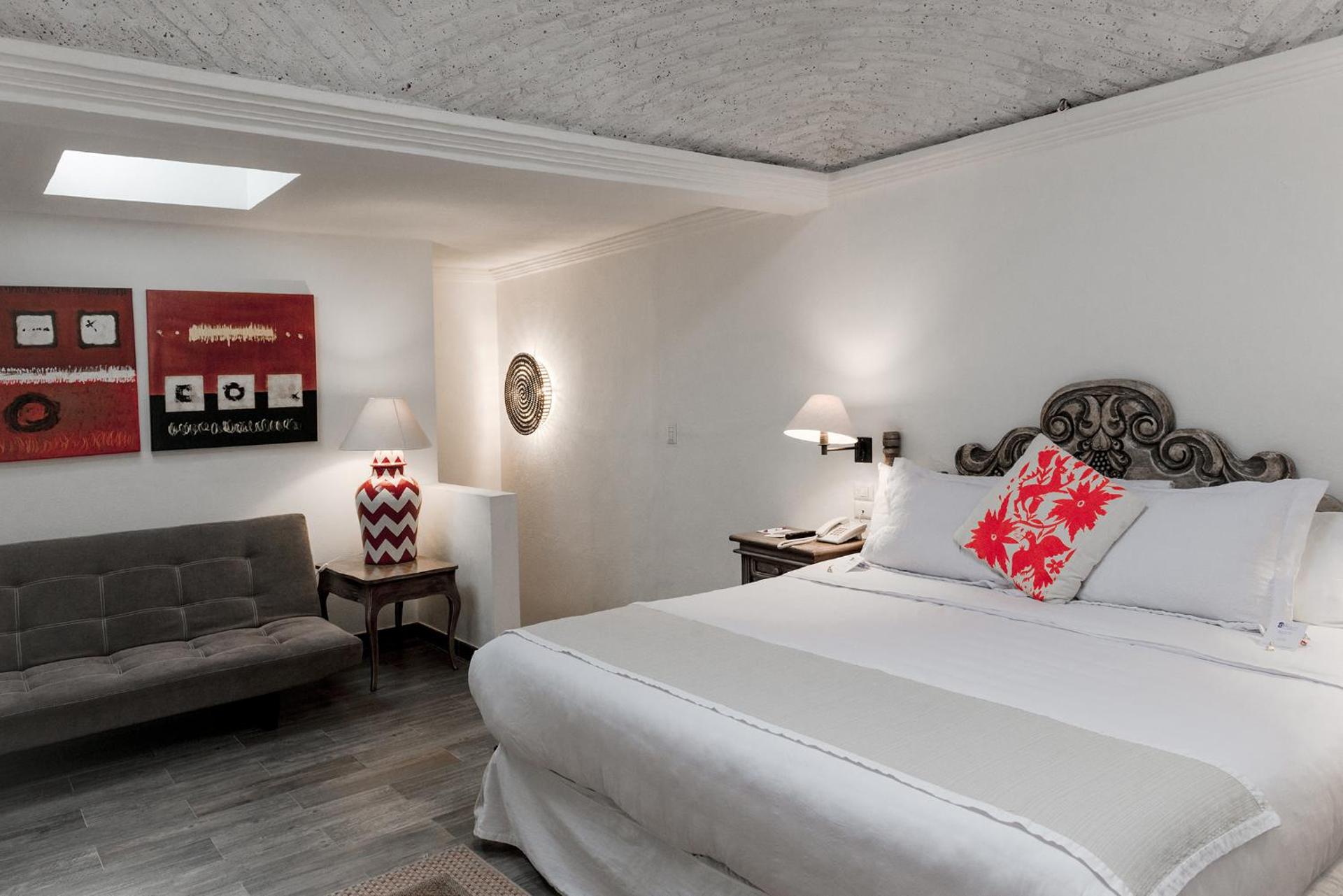 Hotel La Morada - Photo 26