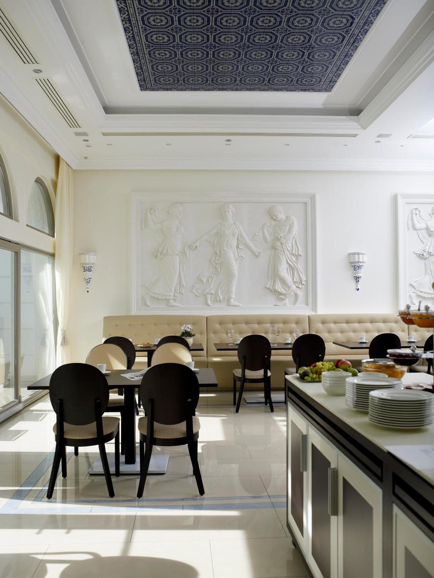 Menelaion Hotel - Photo 31