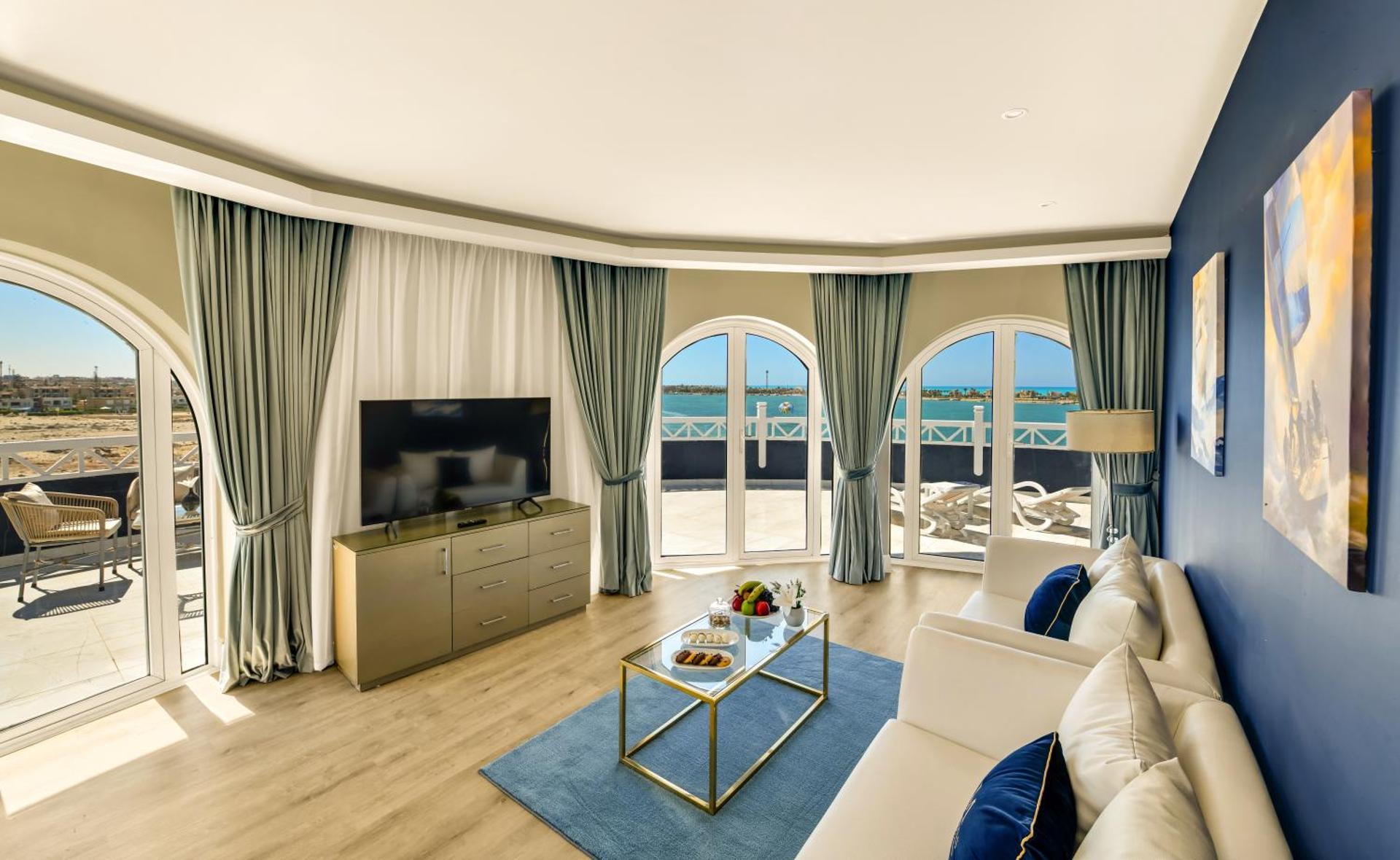 M Hotels at Porto Marina - Photo 4