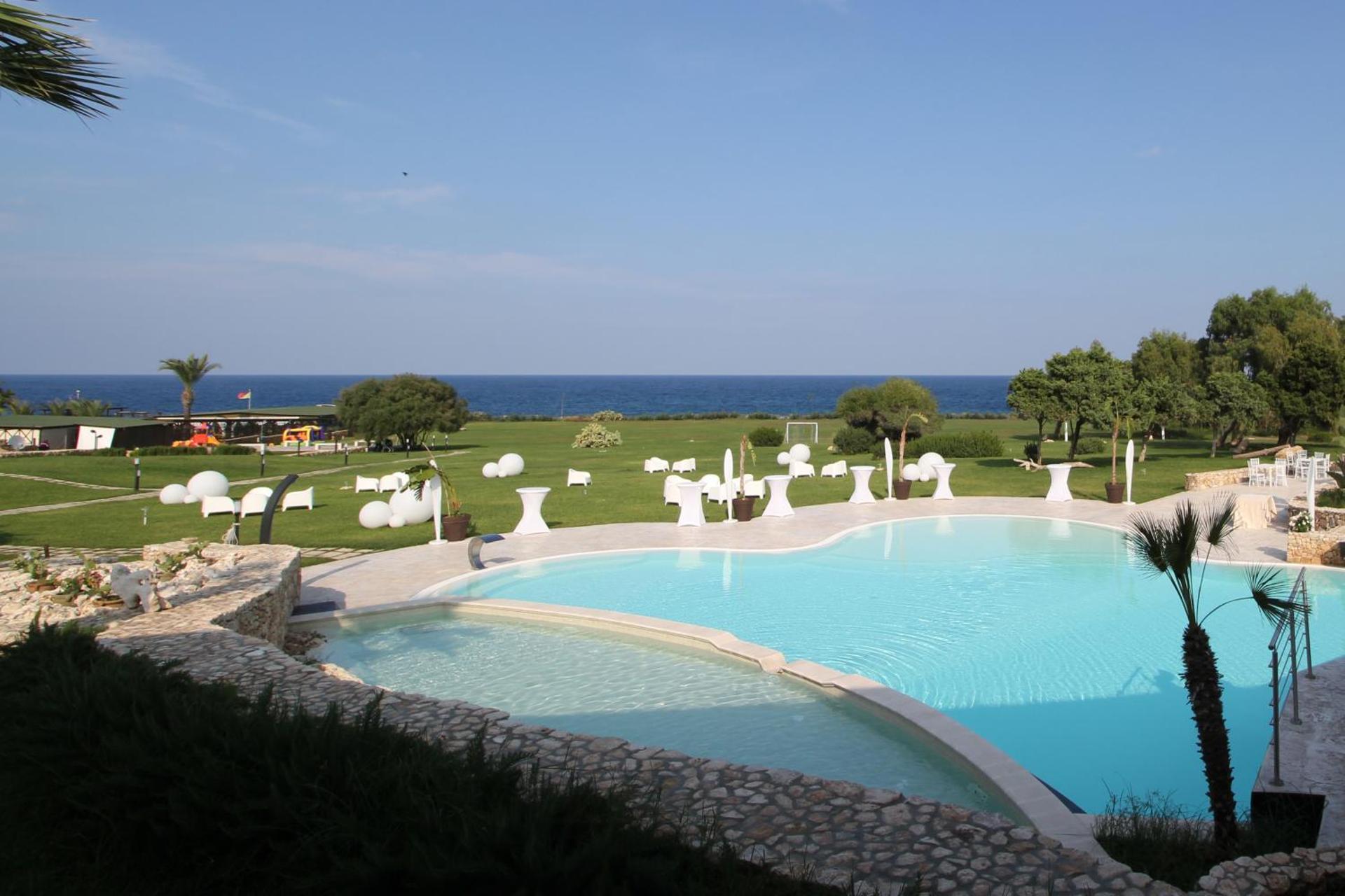Hotel Capo Campolato - Photo 63