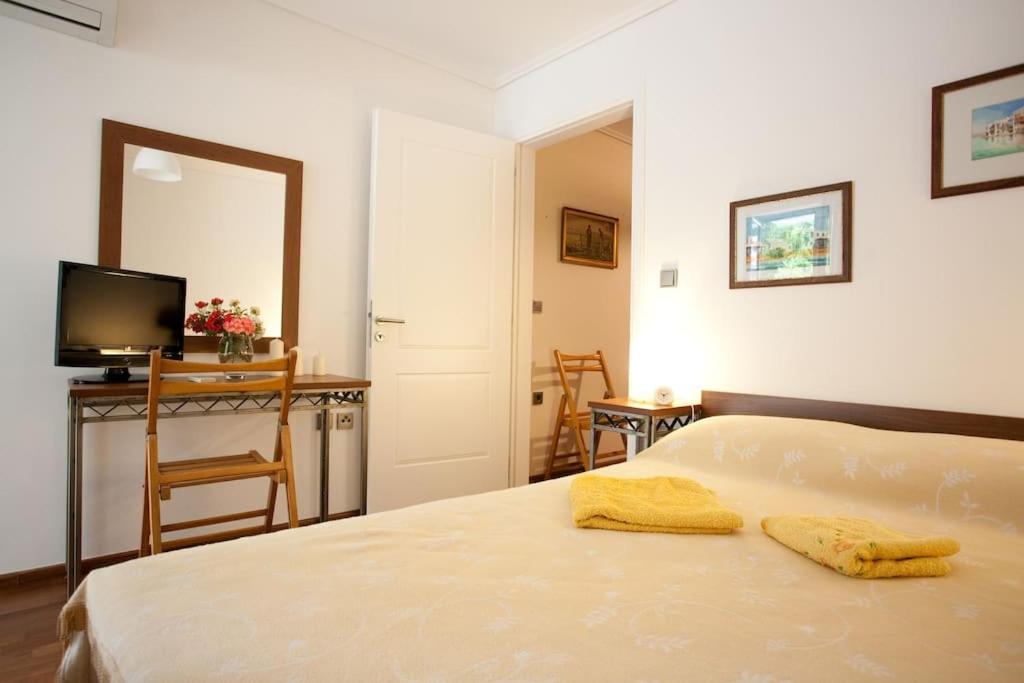 Deluxe Double Room with Extra Bed