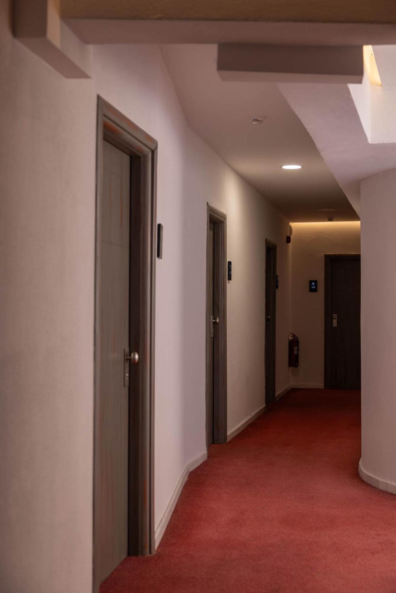 Xenophon Hotel - Photo 25