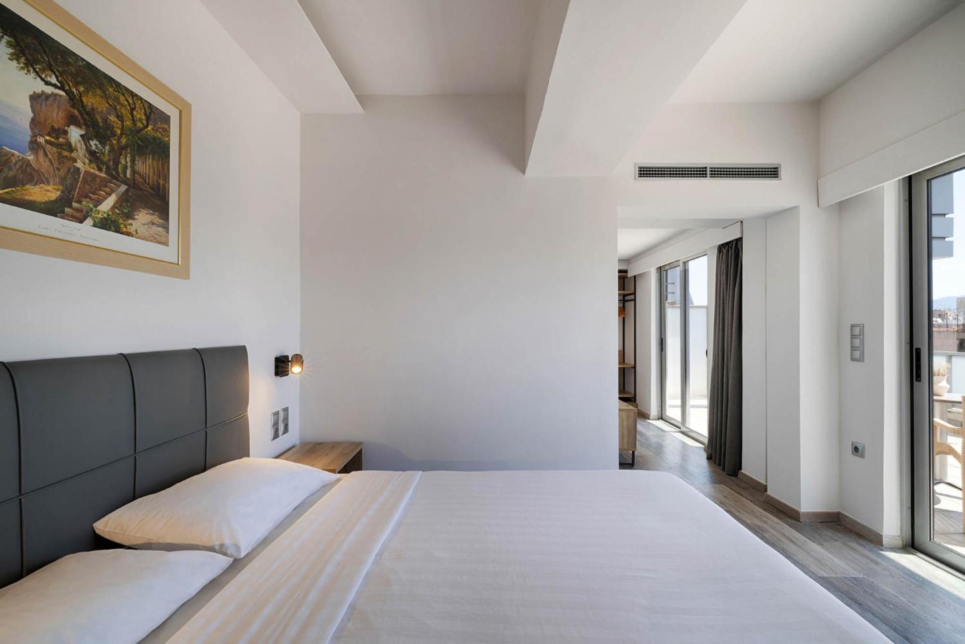 Xenophon Hotel - Photo 18