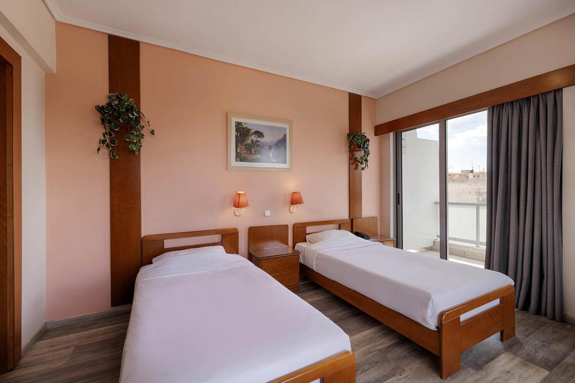 Xenophon Hotel - Photo 58