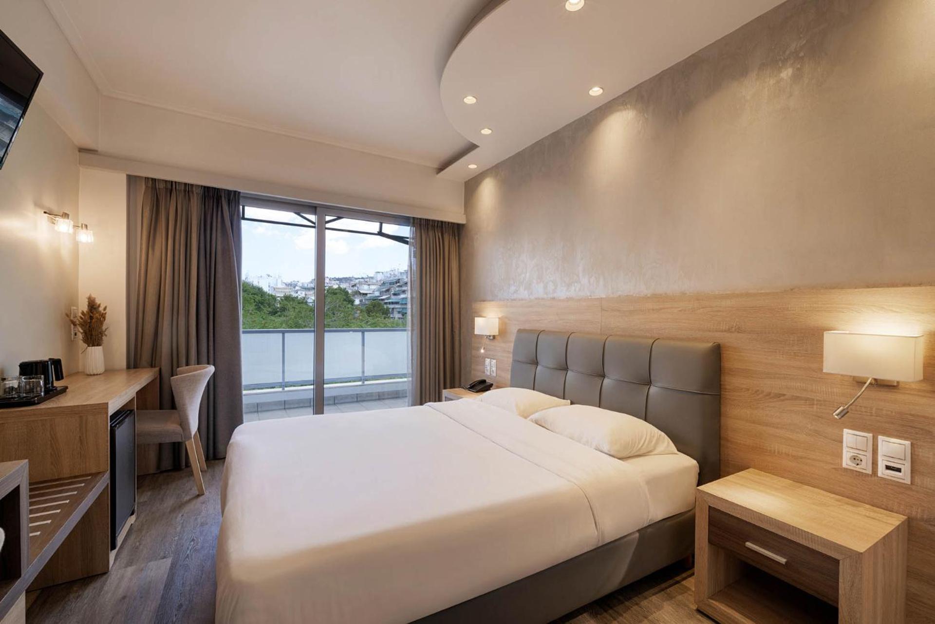 Xenophon Hotel - Photo 38