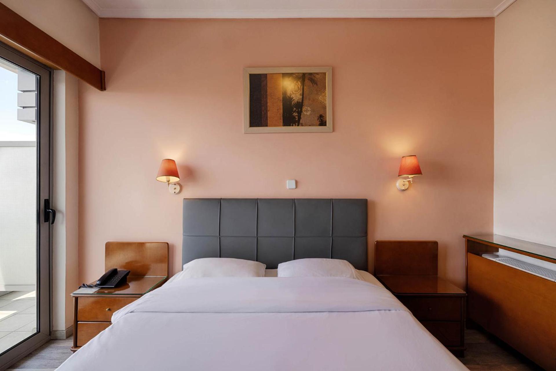 Xenophon Hotel - Photo 63