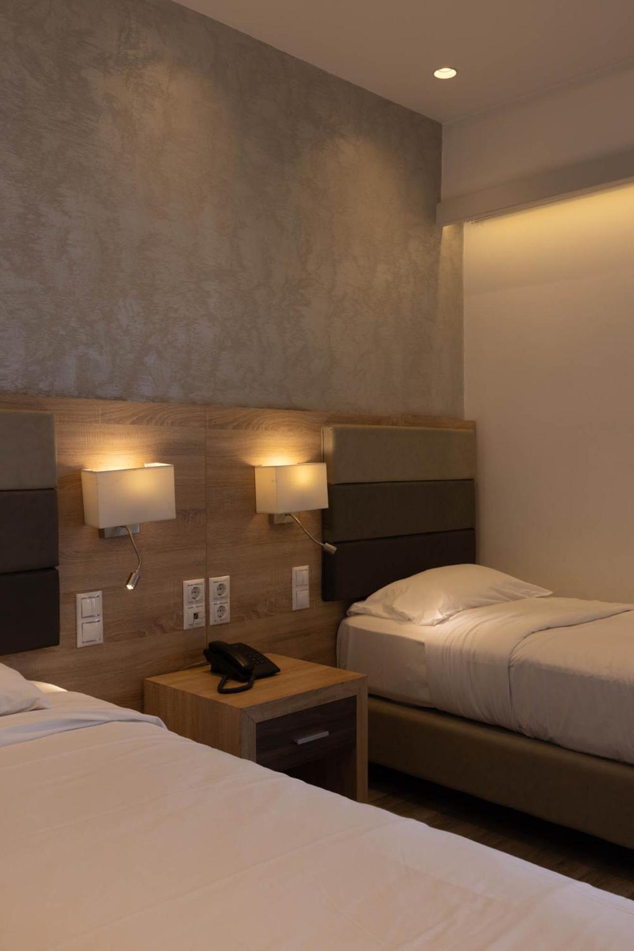 Xenophon Hotel - Photo 39
