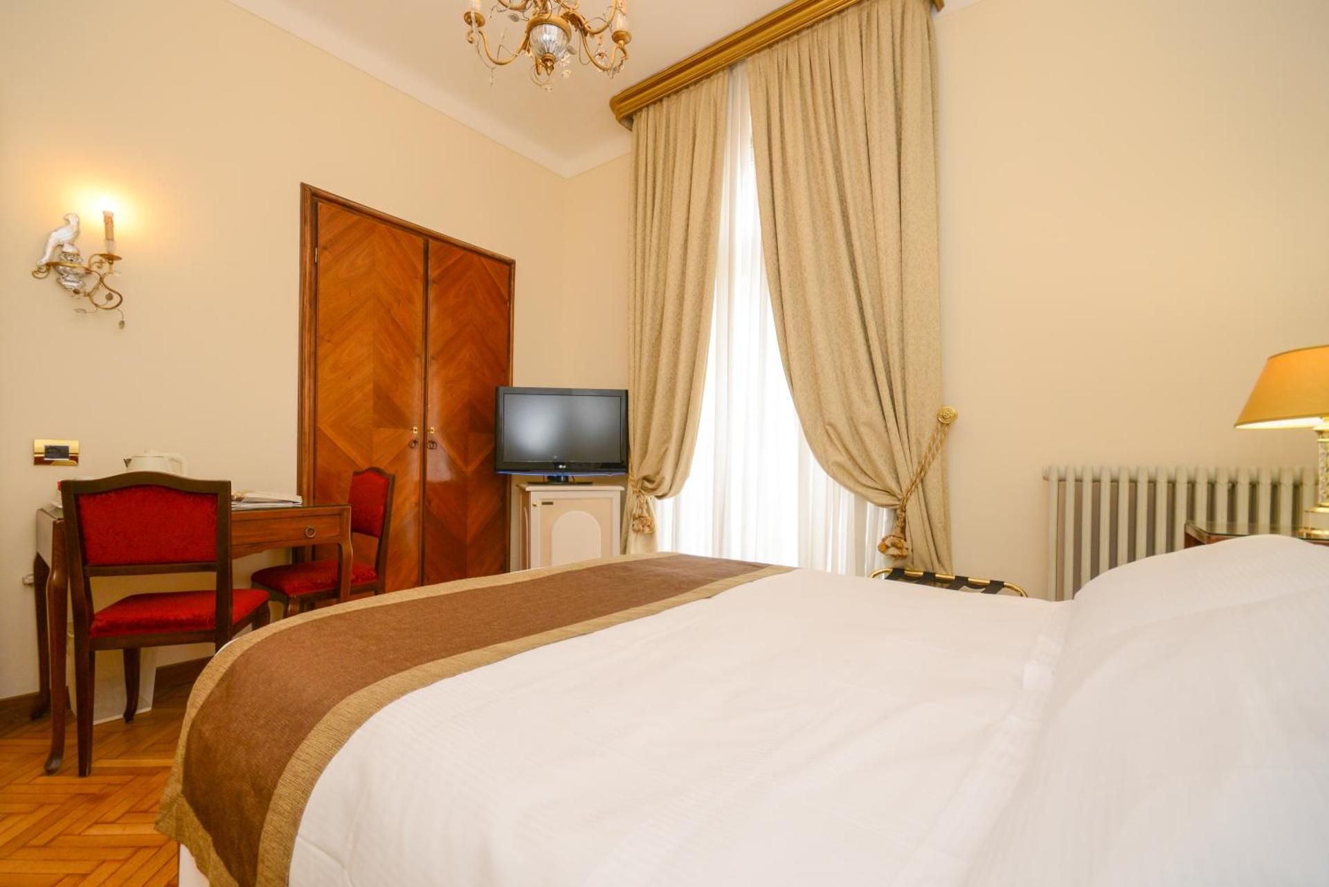 Hotel Vittoria - Photo 24