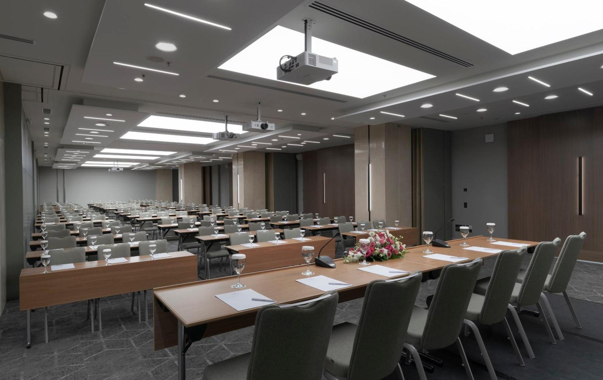 Crowne Plaza Athens City Centre by IHG - Photo 218