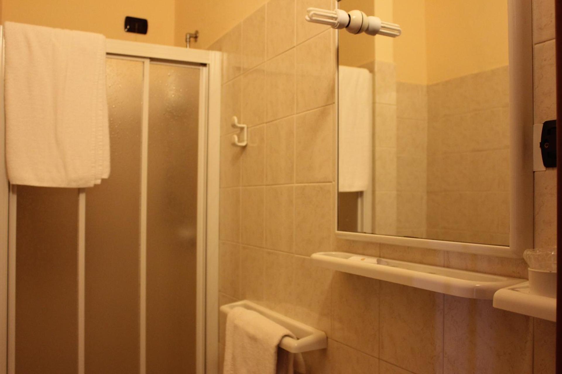 Hotel Legnano - Photo 14