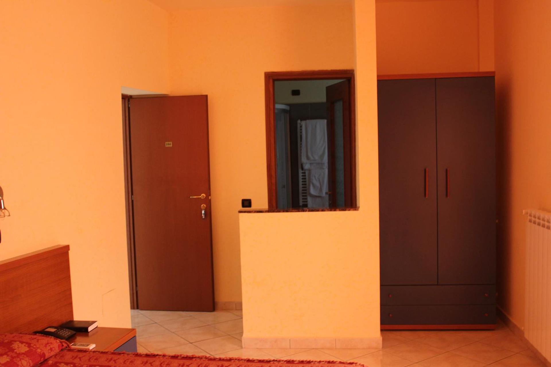 Hotel Legnano - Photo 17