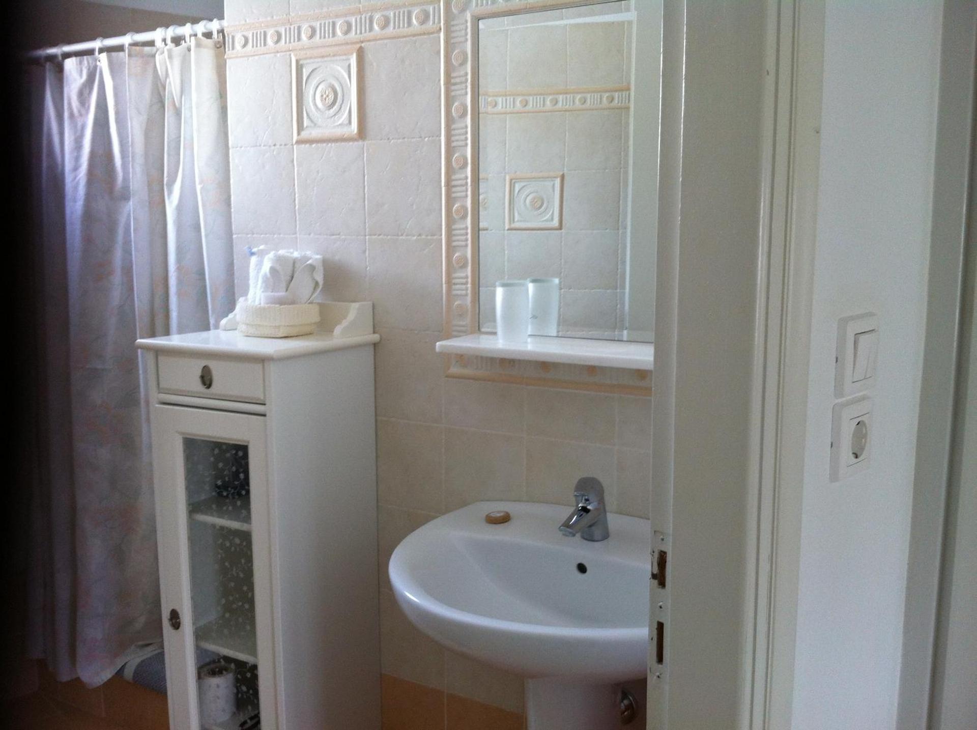 Plori Studios and Apartments - Photo 47