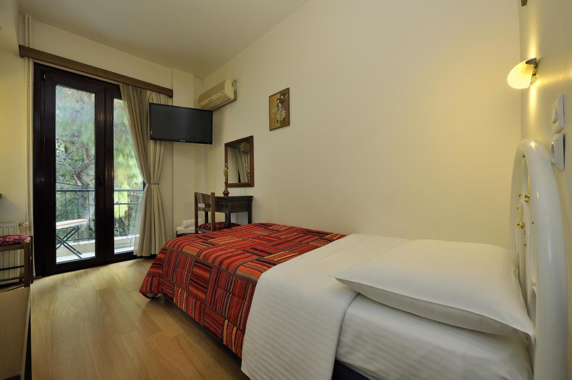 Dryades & Orion Hotel - Photo 6