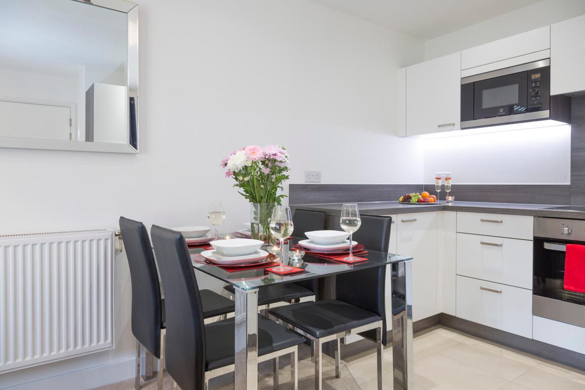 Luxury In2 London Apartment - Photo 11