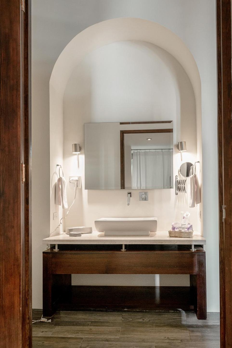 Hotel La Morada - Photo 70