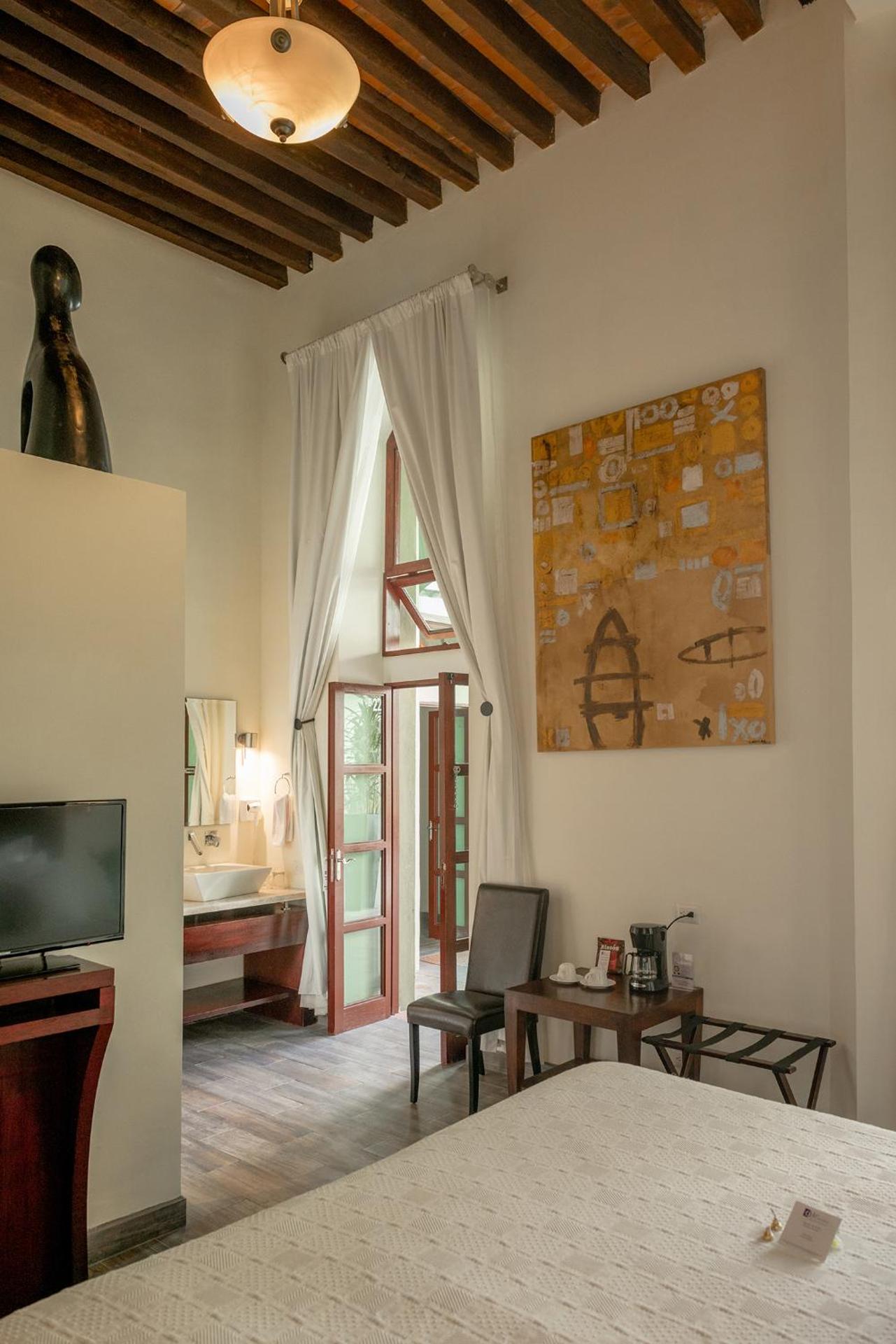 Hotel La Morada - Photo 44