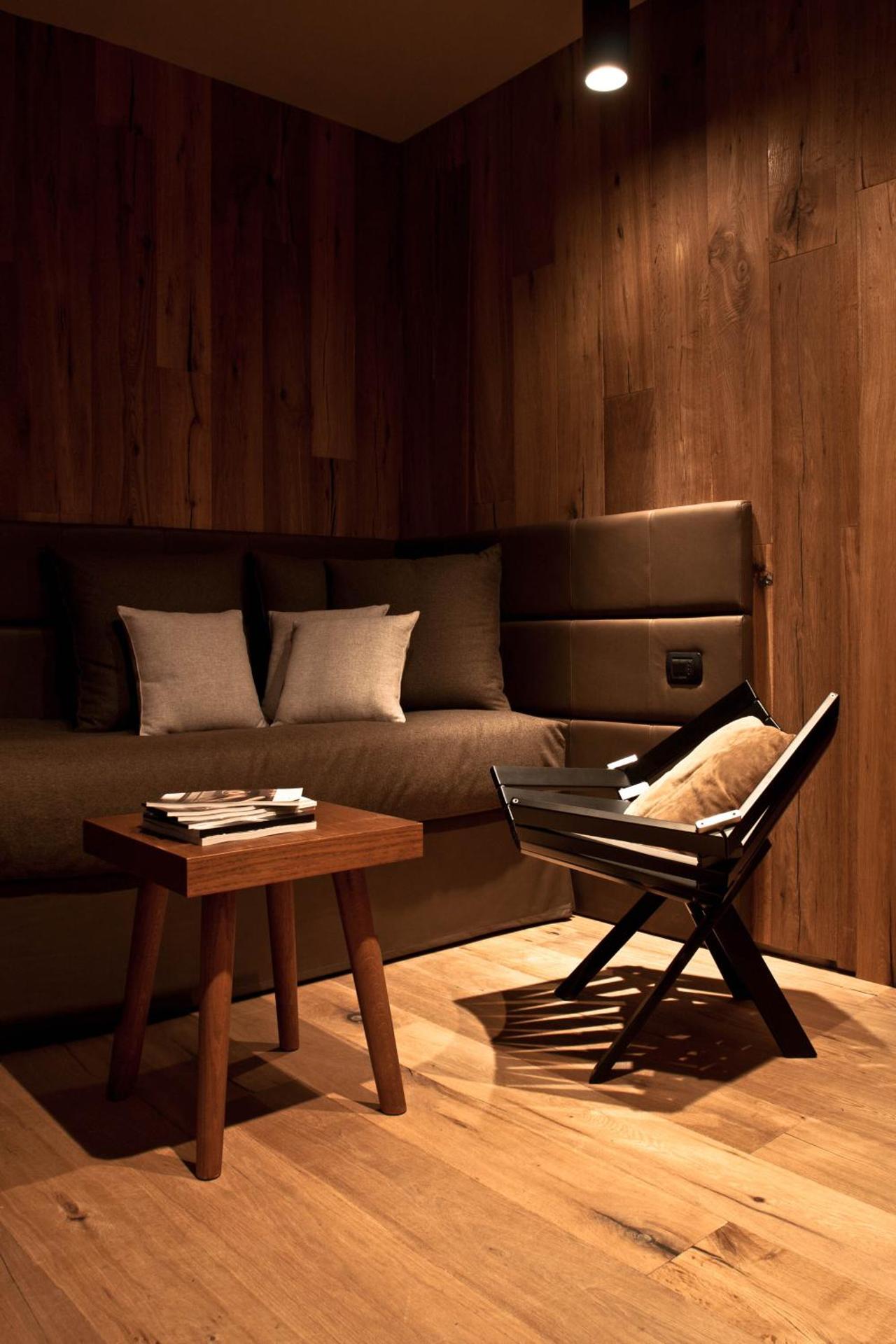 Alexander Charme Hotel - Photo 70