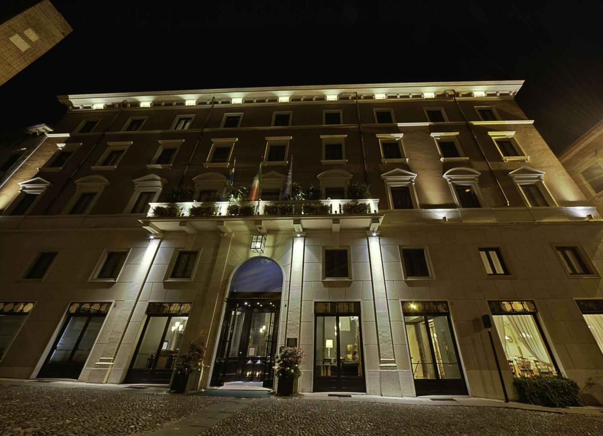 Due Torri Hotel - Photo 21
