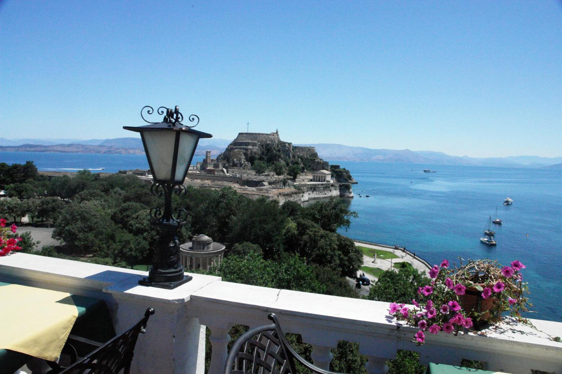 Cavalieri Hotel - Photo 34