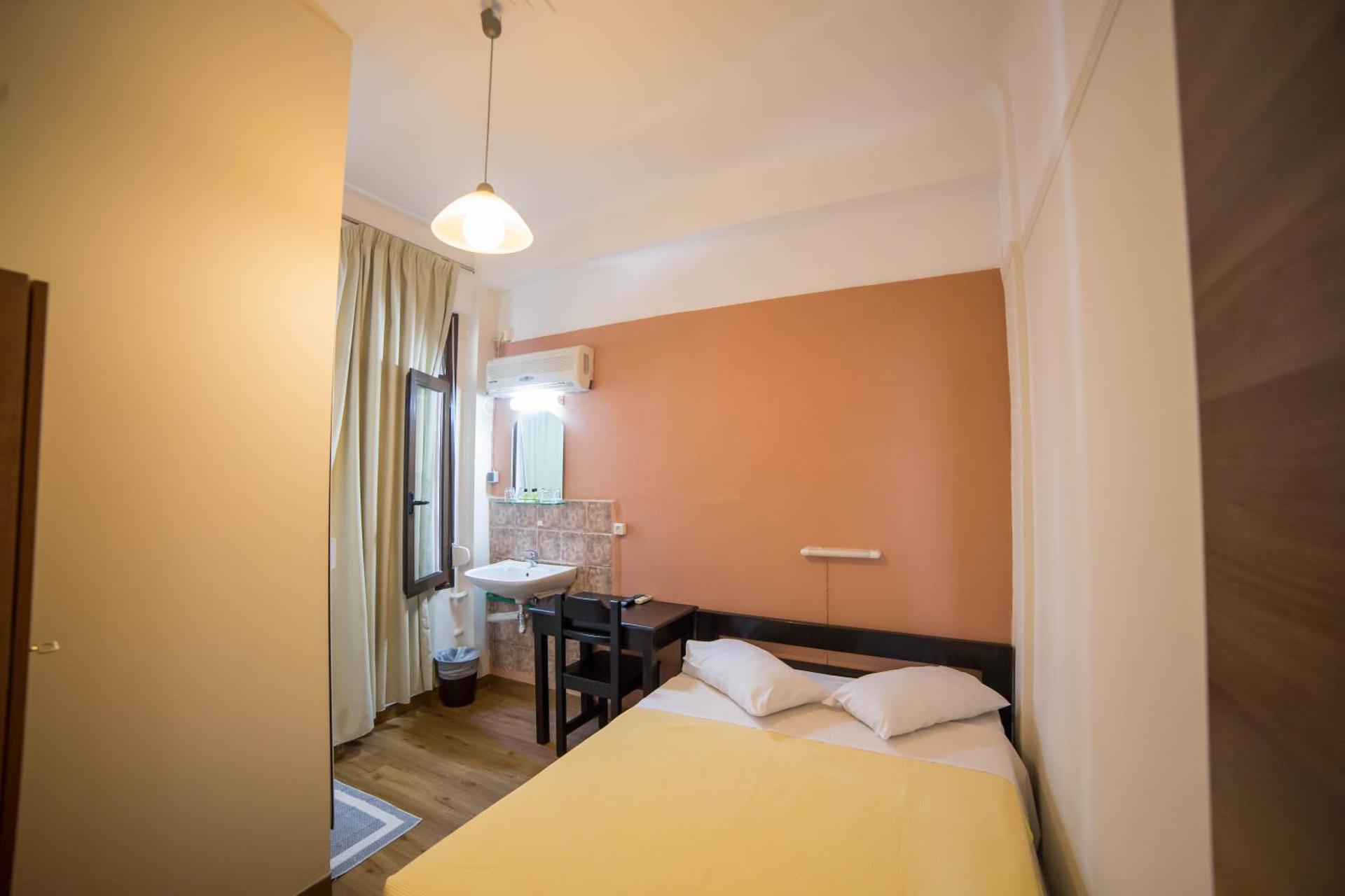 Tempi Hotel - Photo 36