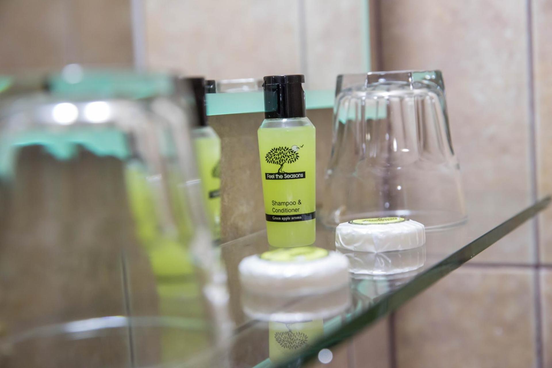 Tempi Hotel - Photo 31