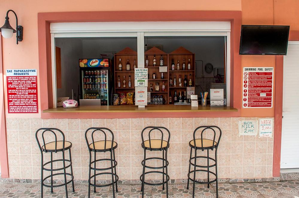 Paradise Studios - Photo 138