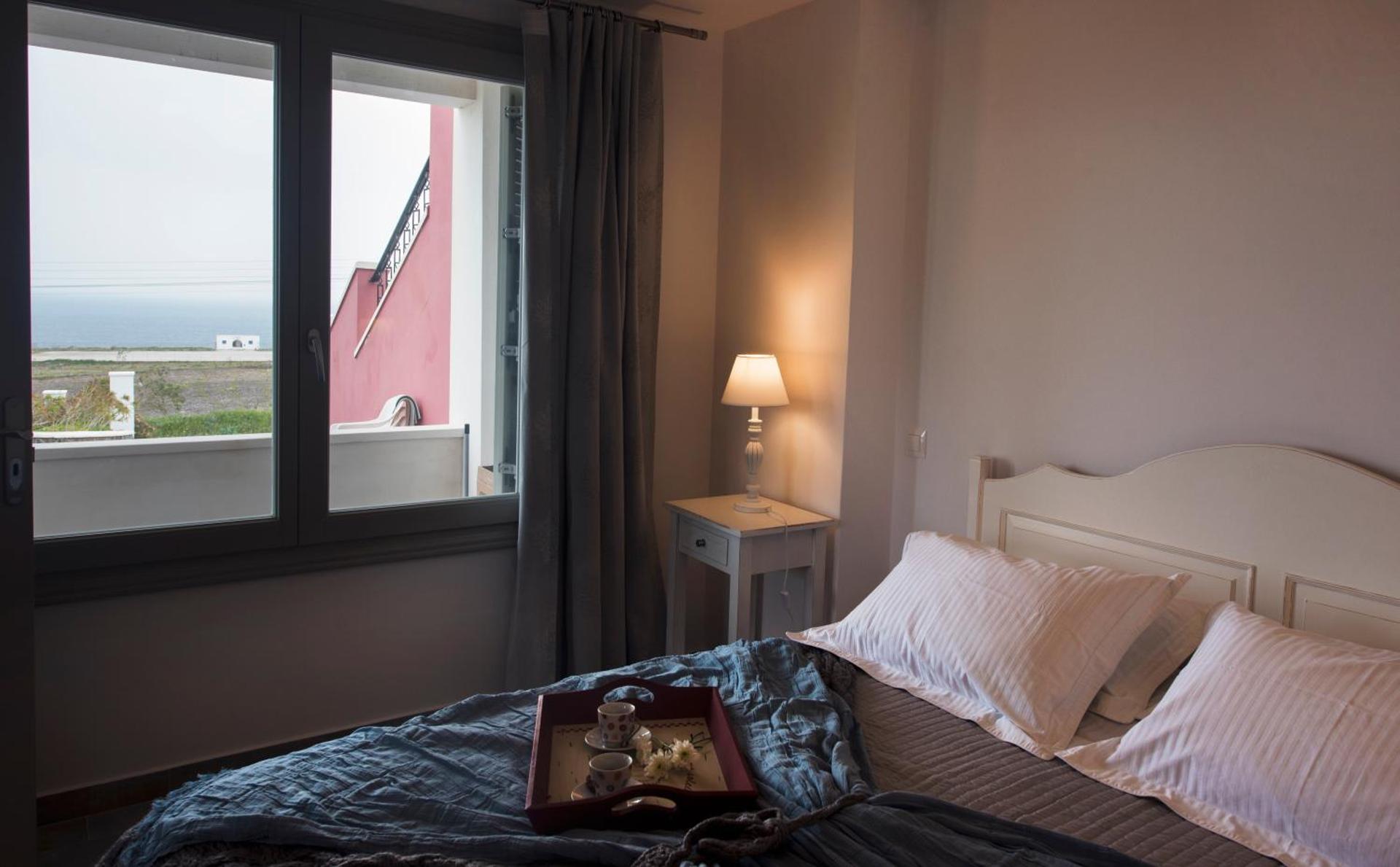 Rose Suites - Photo 6